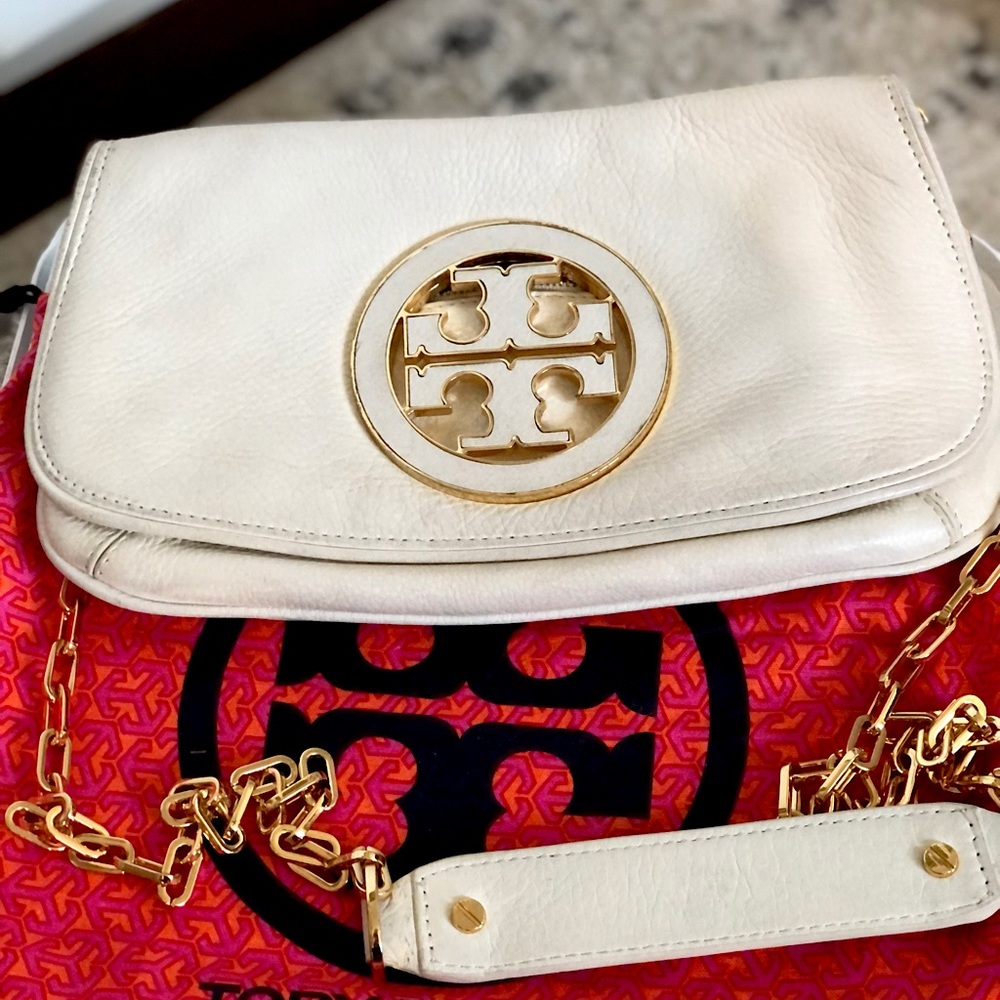 Tory Burch cream leather crossbody clutch with gold chain